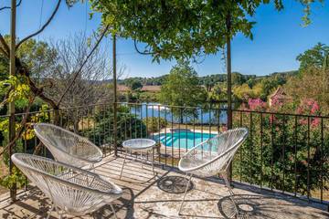 Villa pour 8 Personnes dans Alles-sur-Dordogne, Périgord Pourpre, Photo 1