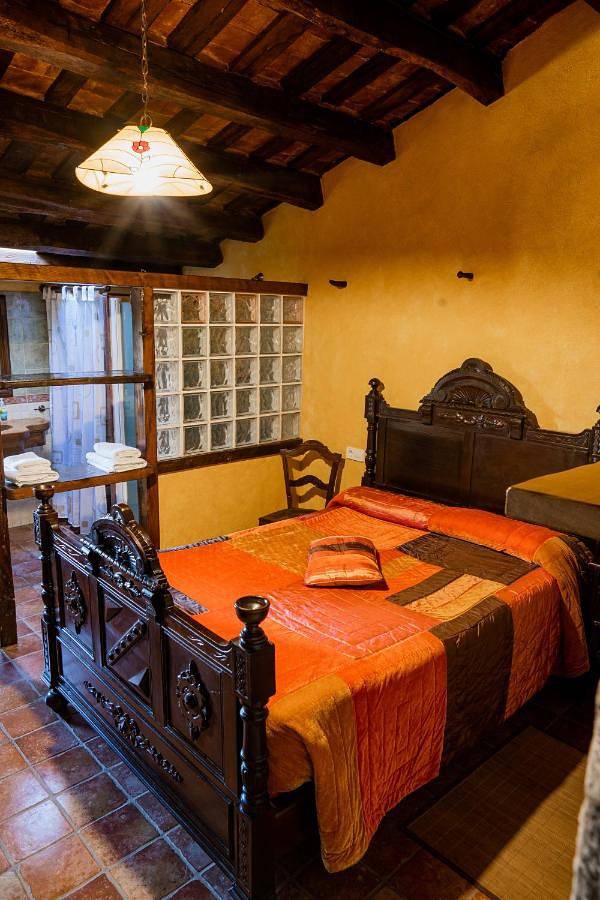 Casa rural para 2 personas, con jardín y piscina además de vistas y terraza en Provincia de Barcelona - 4