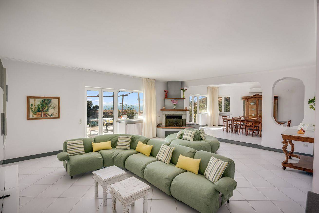 The Lemon Grove Villa with private pool, garden and terrace in Massa Lubrense, Provincia de Nápoles