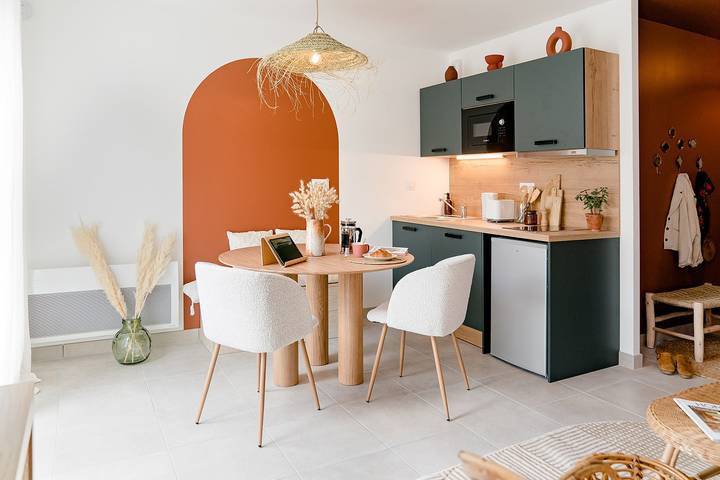 Apartamento entero, L'Écrin Baco - À 700 m de la gare in Nantes, Nantes region