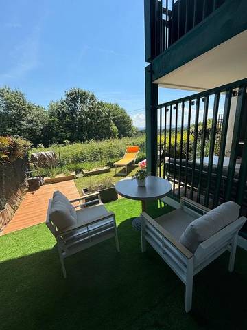 Gîte pour 2 personnes, avec jardin ainsi que balcon et vue dans Golf d'Arcangues