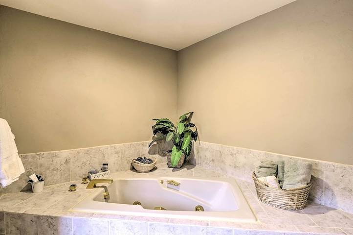 Vacation house for 10 people, with sauna and terrace as well as pool and hot tub in Keystone