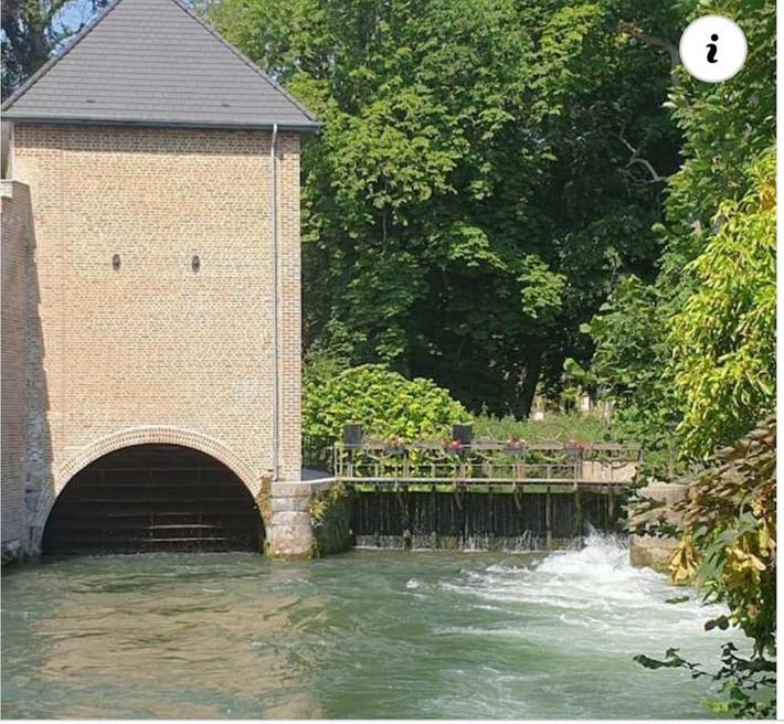 Gîte pour 6 personnes, avec vue et terrasse à Hallines