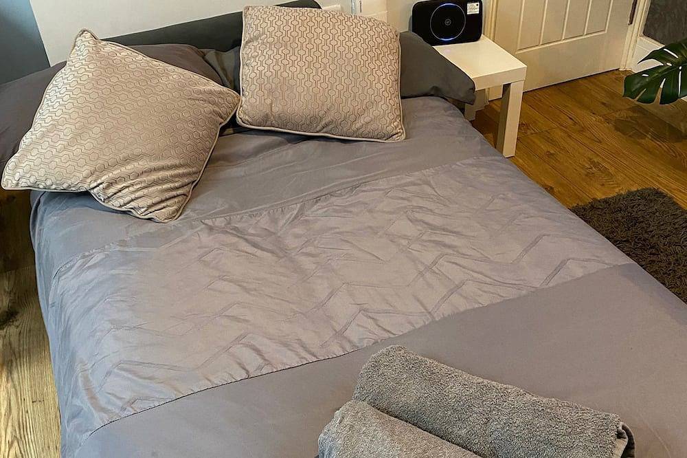 Entire apartment, Luxury home from home in Kent Downs