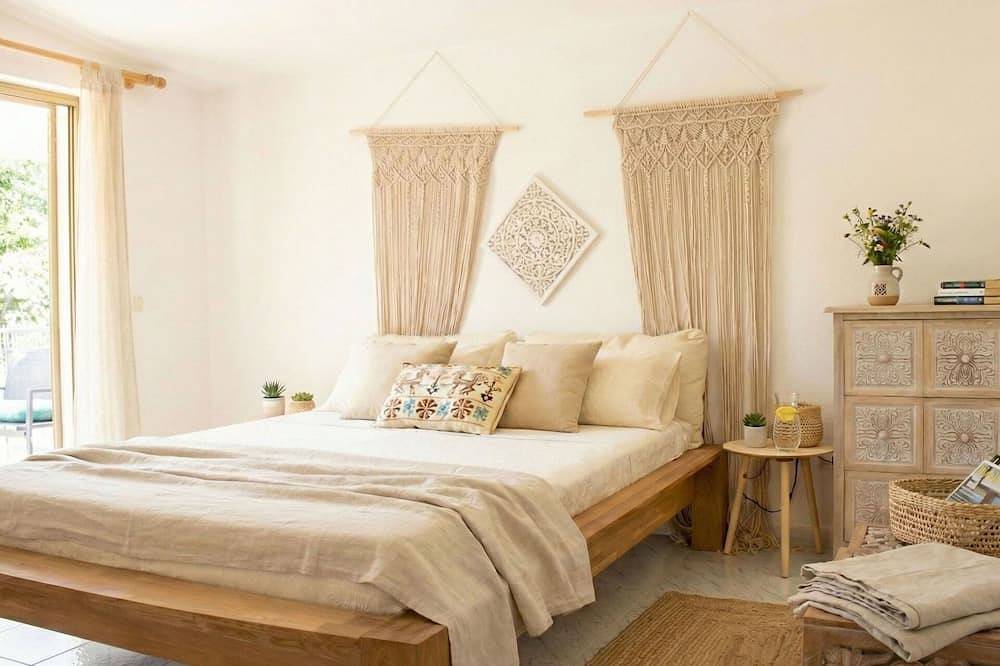 Apartamento entero, Precioso apartamento con Wifi, A/C, Tv, terraza, mascotas permitida y vista panorámica in Tancau sul Mare, Santa Maria Navarrese