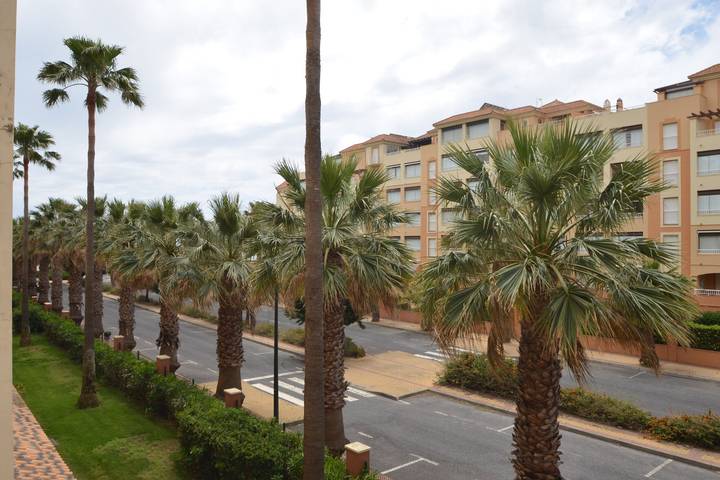 Appartement entier, Appartement de vacances pour 5 personnes avec piscine in Playa de Los Haraganes (Ayamonte), Ayamonte