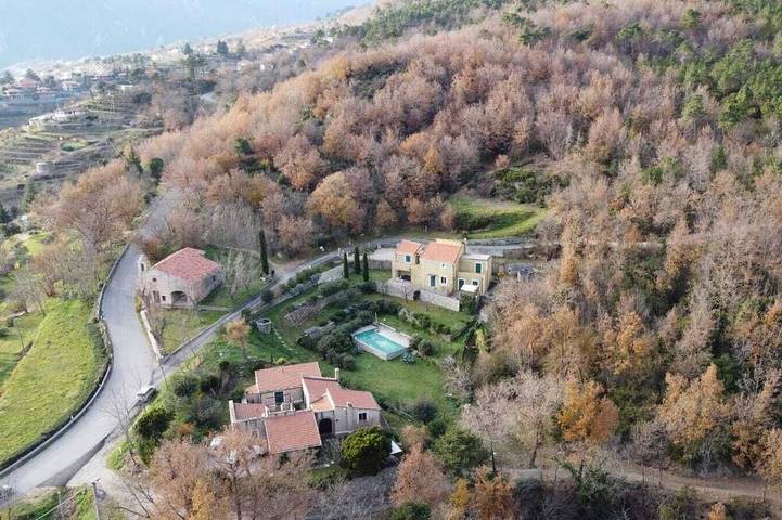 Gîte pour 4 personnes, avec Terrasse et Jardin