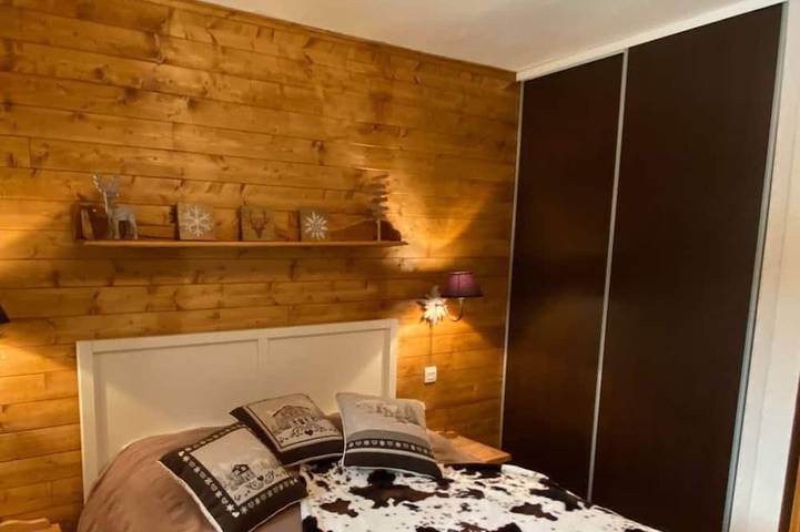 Gîte pour 10 personnes, avec Balcon et Jardin à Oz - 3