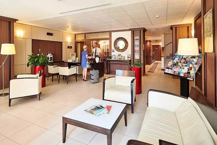 Gîte pour 2 personnes dans Plage Veillat Saint Raphael - 2