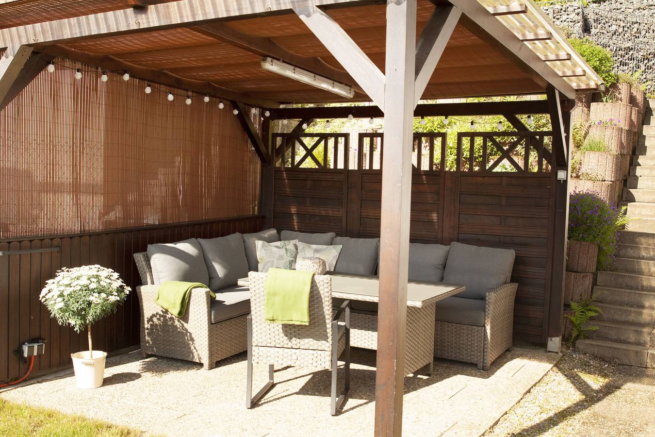 Holiday Home 'Sonnenterrasse 9' with Private Terrace, Balcony & Wi-Fi in Fischerbach, Kinzig Valley