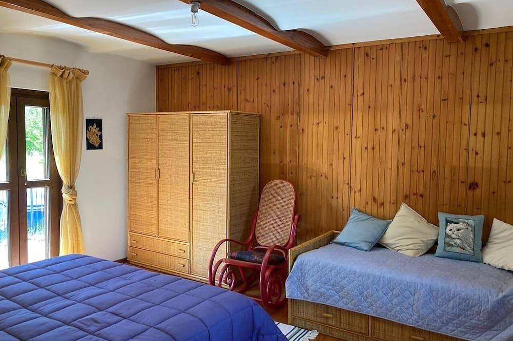 Your Family House In The Heart Of The Langhe in Dogliani, Langhe