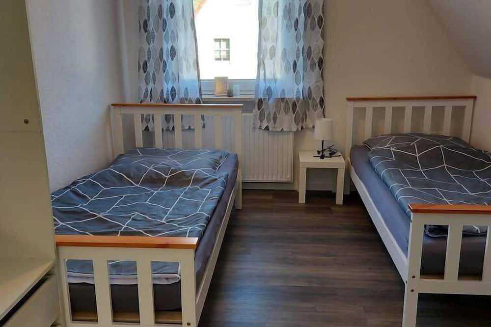 Ganze Wohnung, Am Meintetal in Lügde, Kreis Lippe