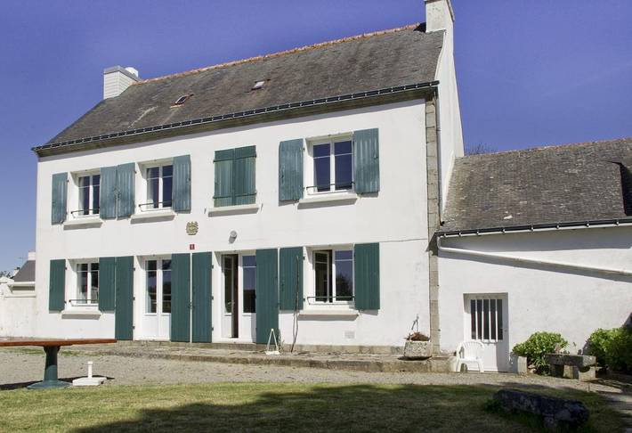 Gîte pour 6 personnes, avec piscine ainsi que jardin et sauna à Guidel - 2