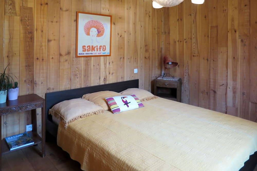 Ti Kaz Doudou by Interhome in Le Porge, Regionaler Naturpark Médoc