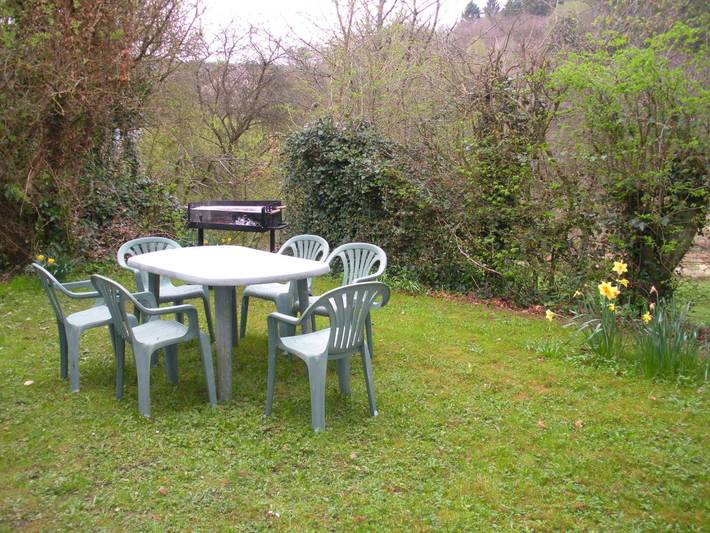 Ruhiges Cottage am Waldrand in Couvin, Parc Naturel Viroin Hermeton