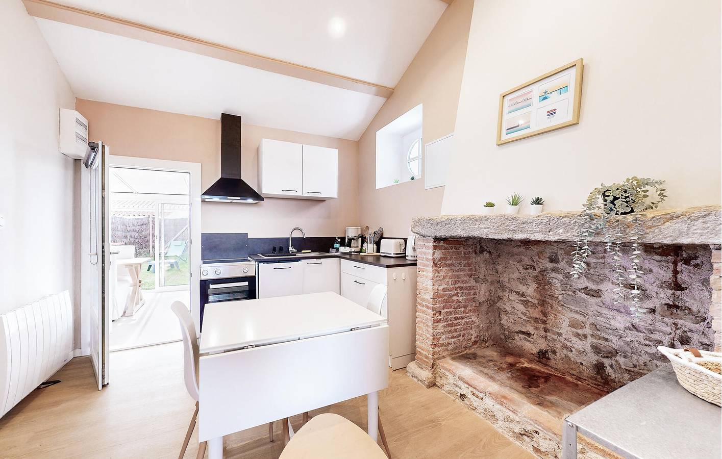 Appartement confortable avec jardin et parking, près de la plage de la Cabane in L'Épine, Noirmoutier
