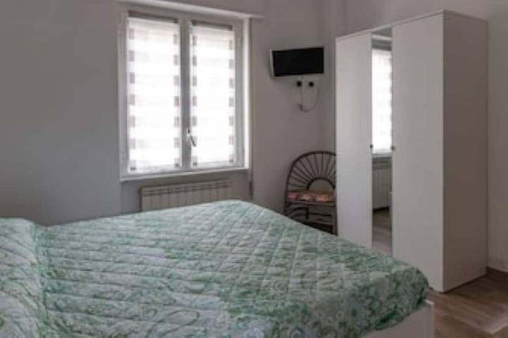 Appartement entier, Bel appartement central rénové avec 2 salles de bains et 6 lits in Rapallo (Ville), Région de Rapallo