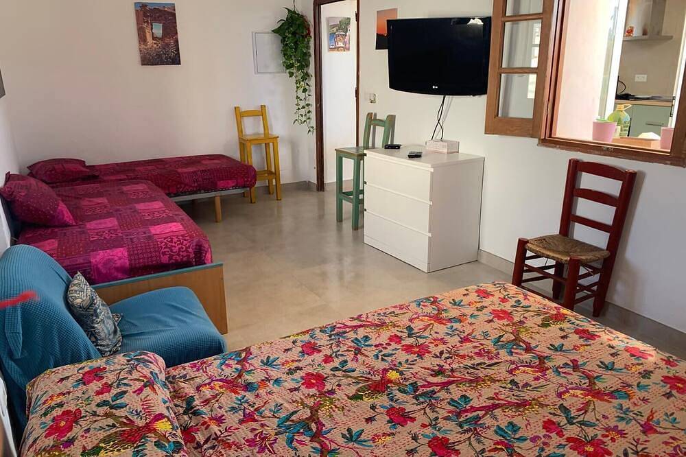 The Oasis of the Jarales in Almayate, Vélez-Málaga