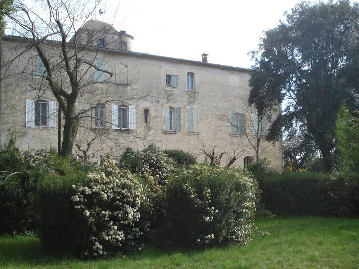 Chambre d’hôte pour 3 personnes, avec jardin, animaux acceptés à Galargues