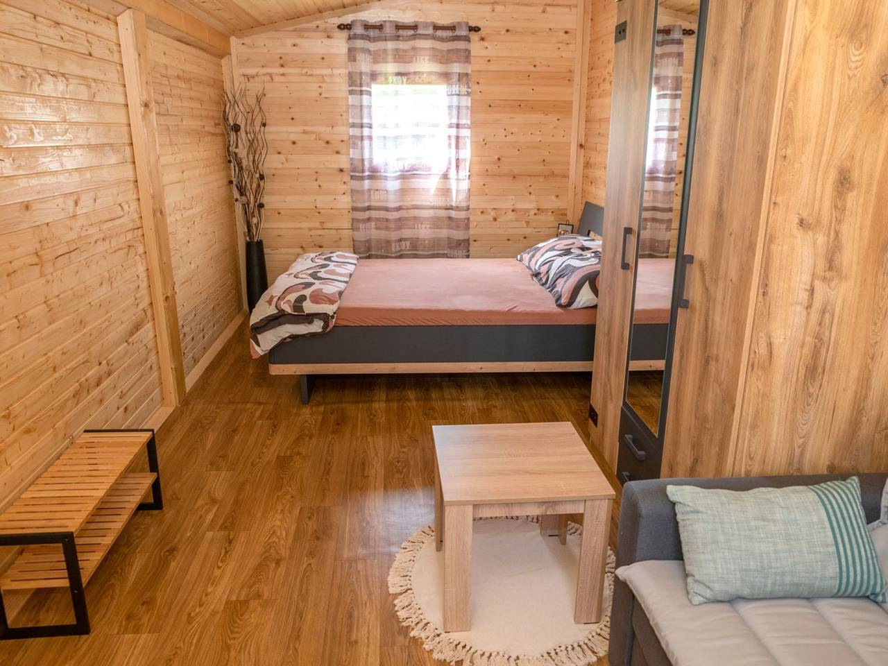 Robinzonski Kamp Hofman - Private Bungalow in Gornji Kneginec, Varazdin