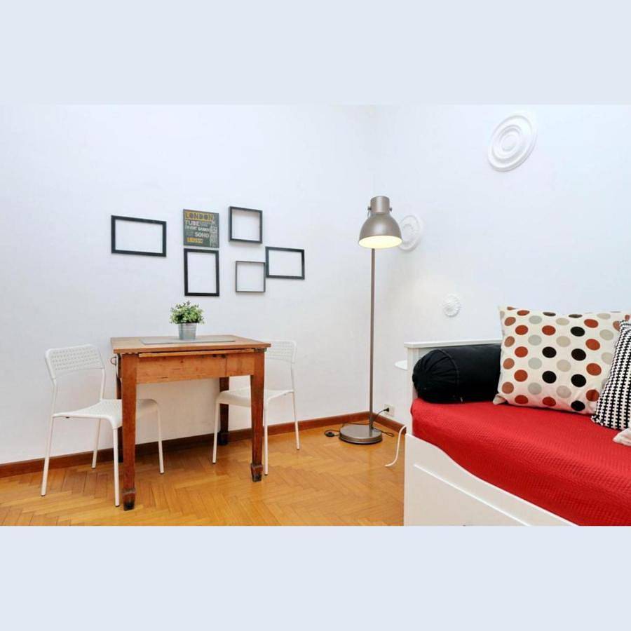 Appartamento intero, Trastevere Apartment for Family & Friends with separate Living Room - Ac & Wifi in Trastevere, Roma