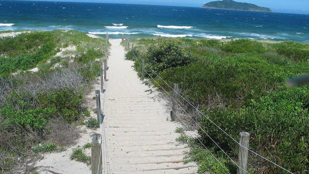 Genießen Sie die wohltuende Meeresbrise in Hawks Nest, Hunter Valley