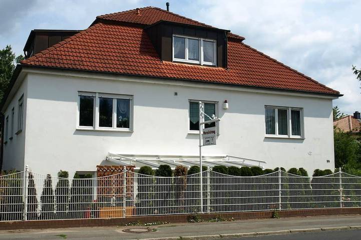 Ferienwohnung für 6 Personen, mit Terrasse und Garten in Markkleeberg