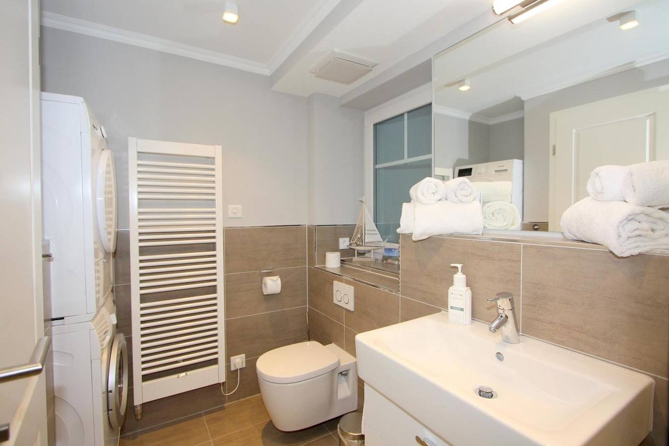 Ganze Wohnung, Schöne Ferienwohnung mit ca. 66 m² für bis zu 4 Personen, in beliebter Wohnlage in Westerland, Sylt (Gemeinde)