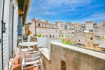 Gîte pour 2 personnes, avec balcon à Marseille