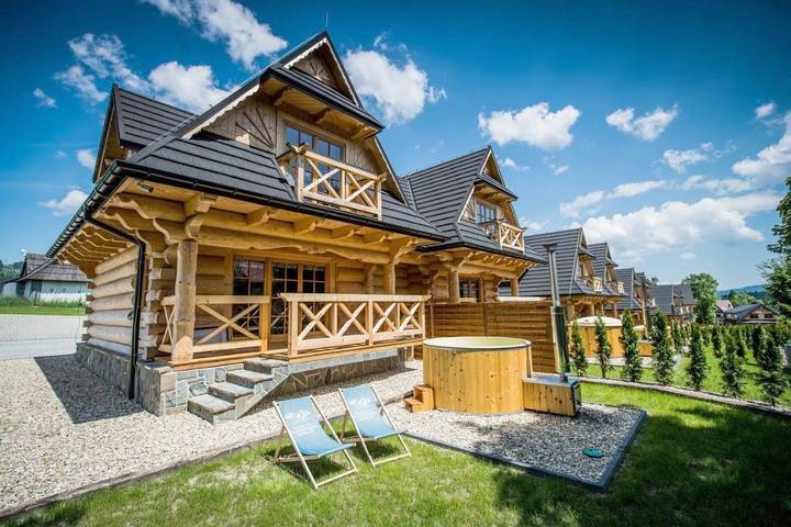 Chalet für 6 Personen, mit Balkon und Whirlpool sowie Terrasse und Garten in Zakopane
