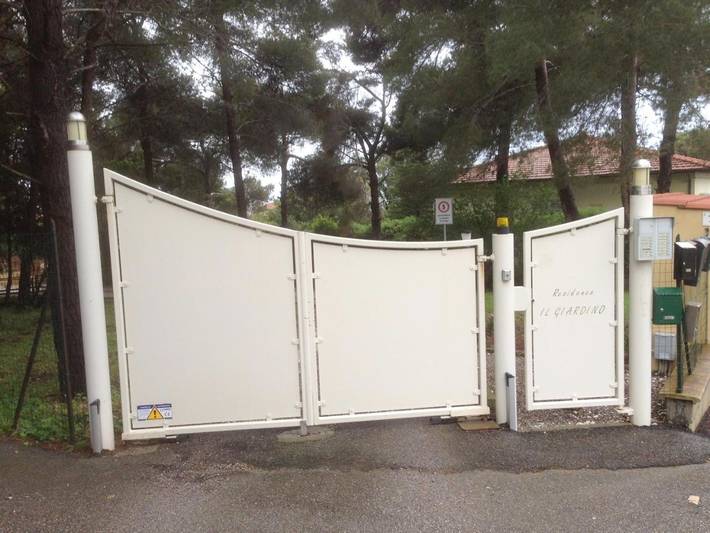 Ferienhaus für 2 Personen, mit Ausblick und Pool sowie Garten in Livorno - 4