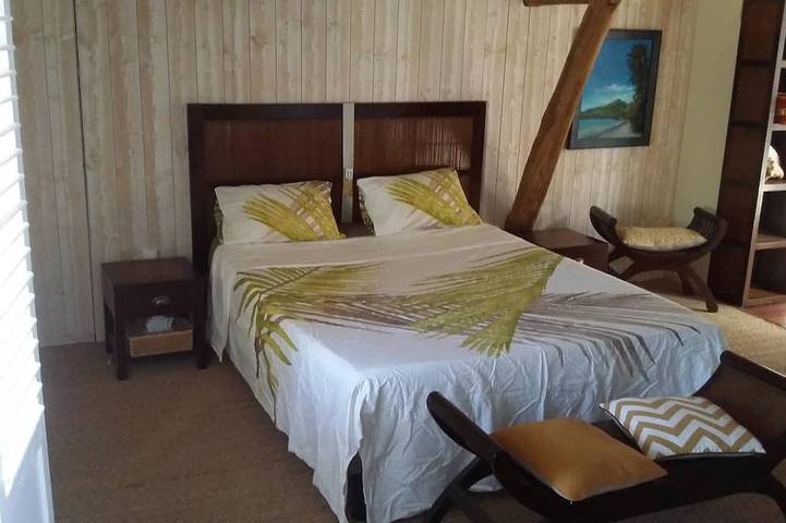 Location de vacances pour 6 personnes, avec terrasse et jardin à Sadillac - 2