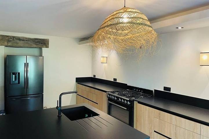 Gîte pour 10 personnes, avec jardin à Clansayes - 3