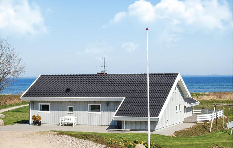 Ferienhaus für 6 Personen, mit Sauna und Terrasse sowie Whirlpool und Garten - 1