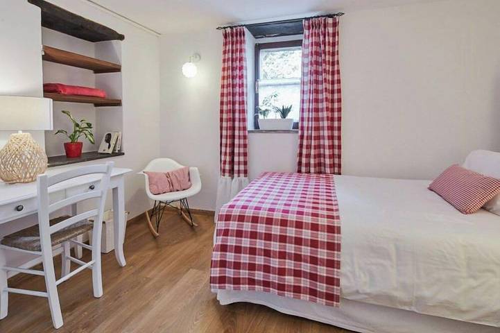 Ganze Wohnung, Ferienwohnung mit Pool und Blick auf Gubbio in Gubbio, Umbrien
