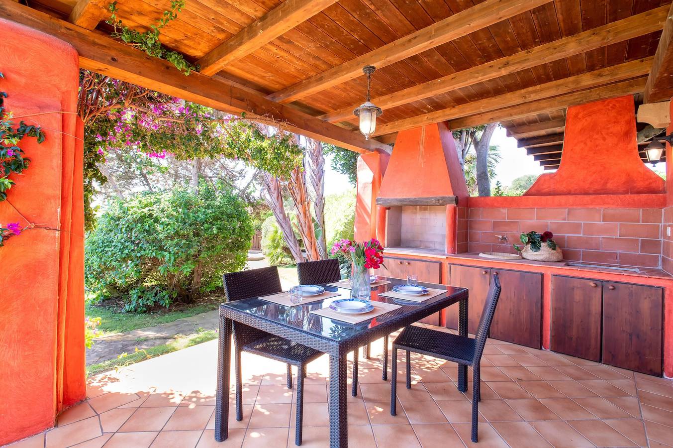Vacation Home "Villa Toni" near Beach with Private Terrace & Shared Garden in Stagno di Casaraccio, Punta De Su Turrione
