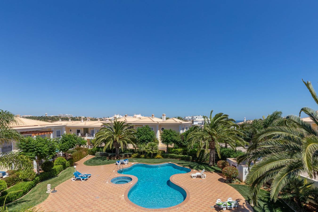 Ganze Wohnung, Santa Maria Apartment at Porto de Mos beach in Santa Maria, São Gonçalo de Lagos
