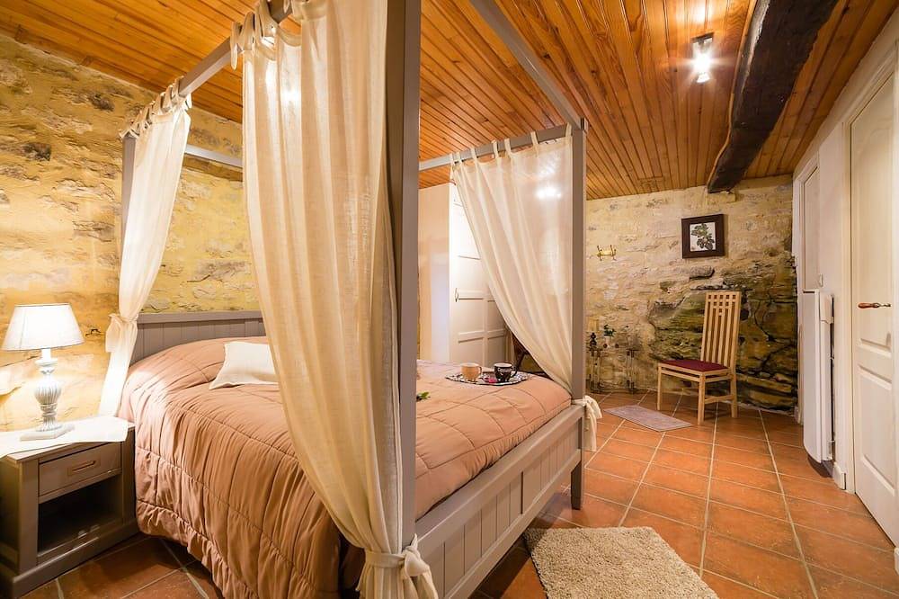Ganze Wohnung, Gemütliche Wohnung im Herzen von Beynac in Beynac-et-Cazenac, Périgord Noir