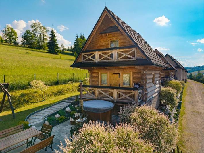 Apartament wakacyjny dla 8 osób, z Balkon i Taras oraz Jacuzzi i Ogród w Biały Dunajec