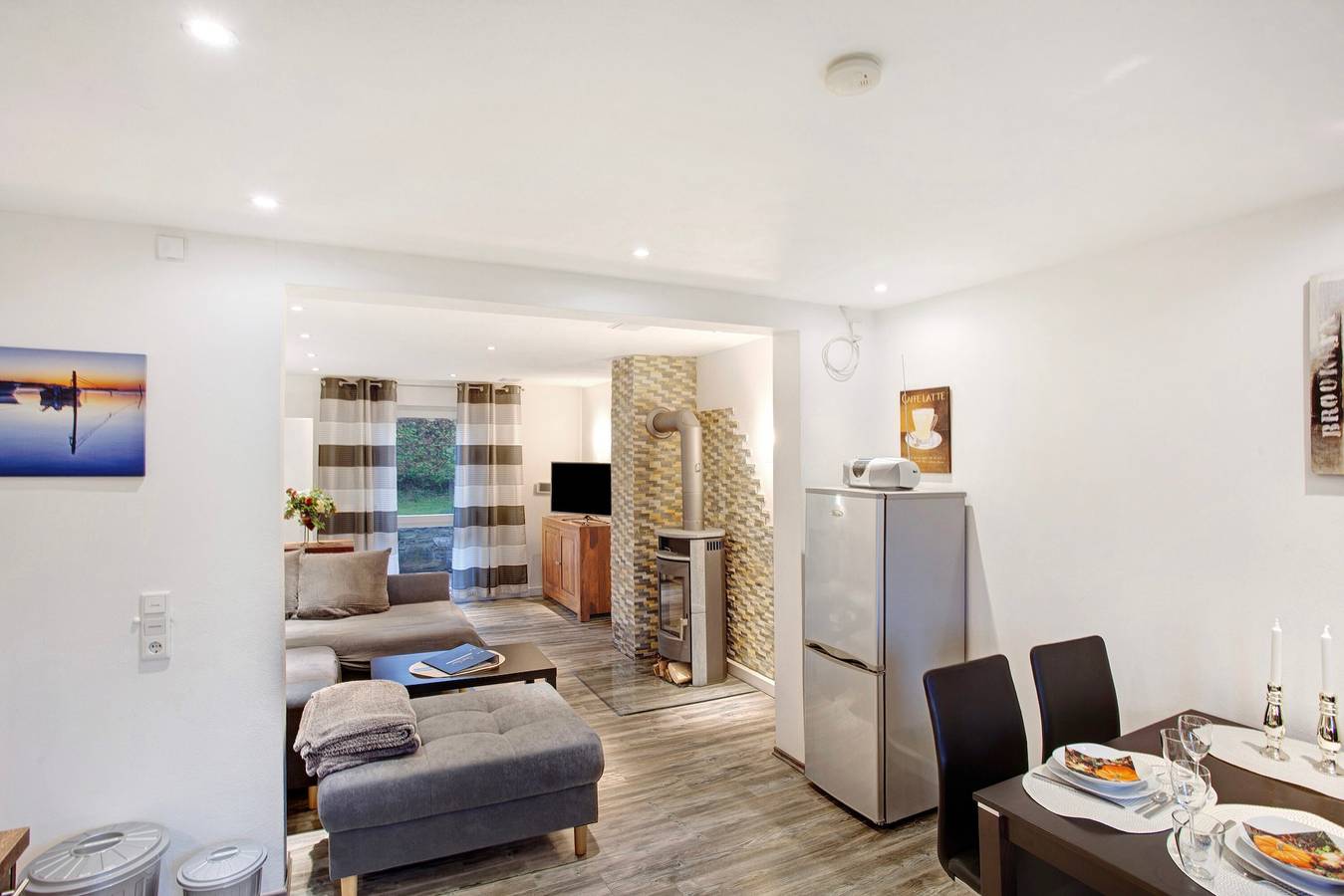 Ganze Wohnung, Ferienwohnung 'Lausebuche Im Sauerland' mit Bergblick, privater Terrasse und Wlan in Lennestadt, Sauerland