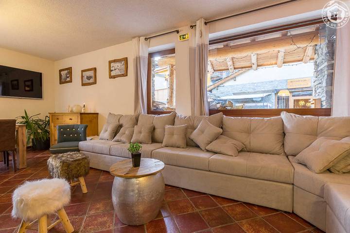 Gîte pour 20 personnes, avec terrasse et sauna à Lanslebourg-Mont-Cenis - 4