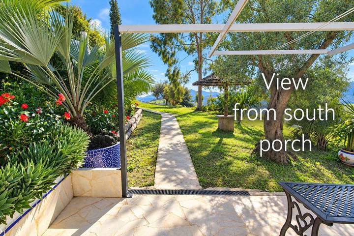 Casa rural para 2 personas, con Jacuzzi y Terraza además de Jardín y Piscina en Alozaina - 4
