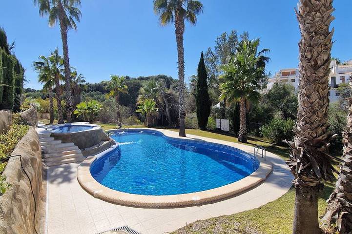 Ferienhaus für 4 Personen, mit Pool und Balkon, mit Haustier - 1