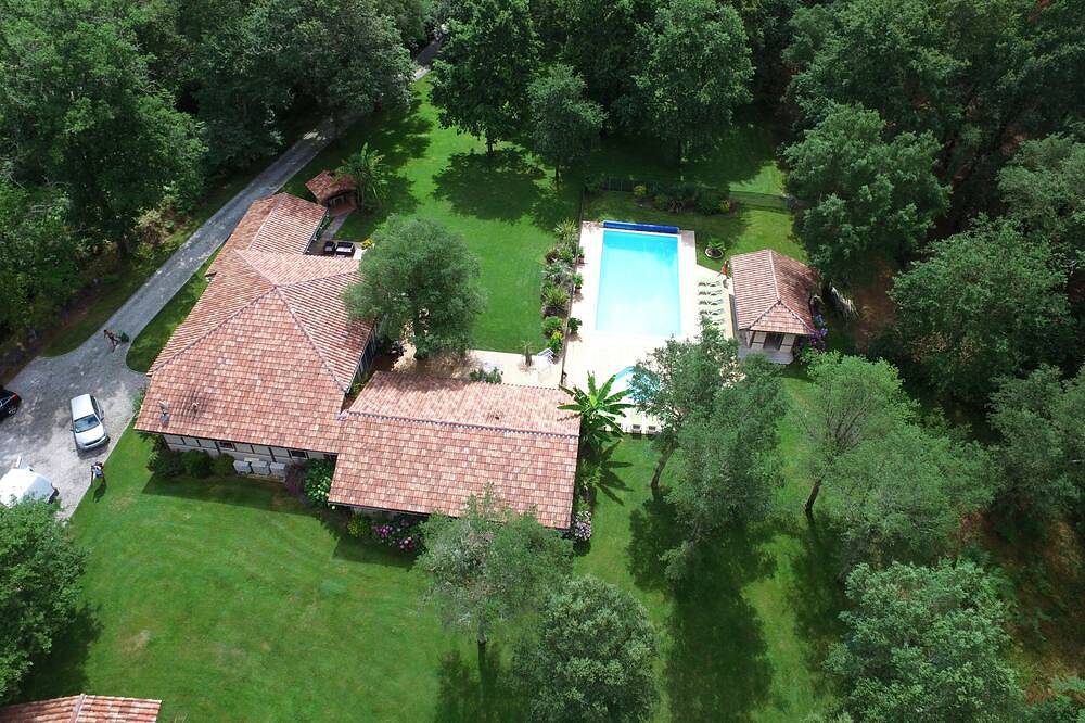 Villa Glorieux Azur 10 chambres 24 personnes, proche océan avec piscine chauffée in Azur, Côte d’Argent