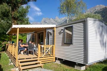 Caravane pour 6 Personnes dans Le Bourg-d'Oisans, Parc national des Écrins, Photo 1