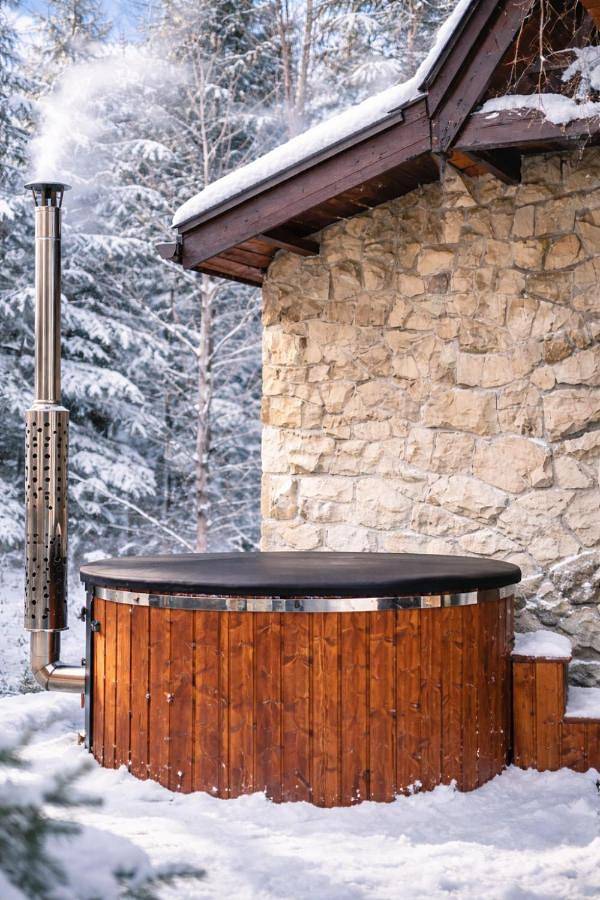 Domek letniskowy dla 15 osób, z ogród i widok oraz widok na jezioro i sauna, zwierzęta dozwolone w Śląsk