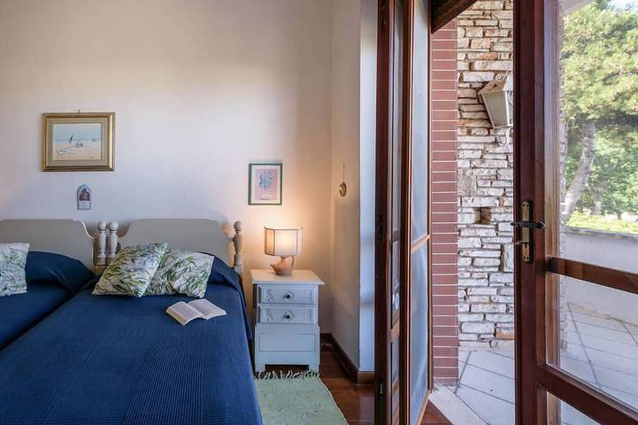 Location de vacances pour 14 personnes, avec jardin et balcon à San Cataldo - 4