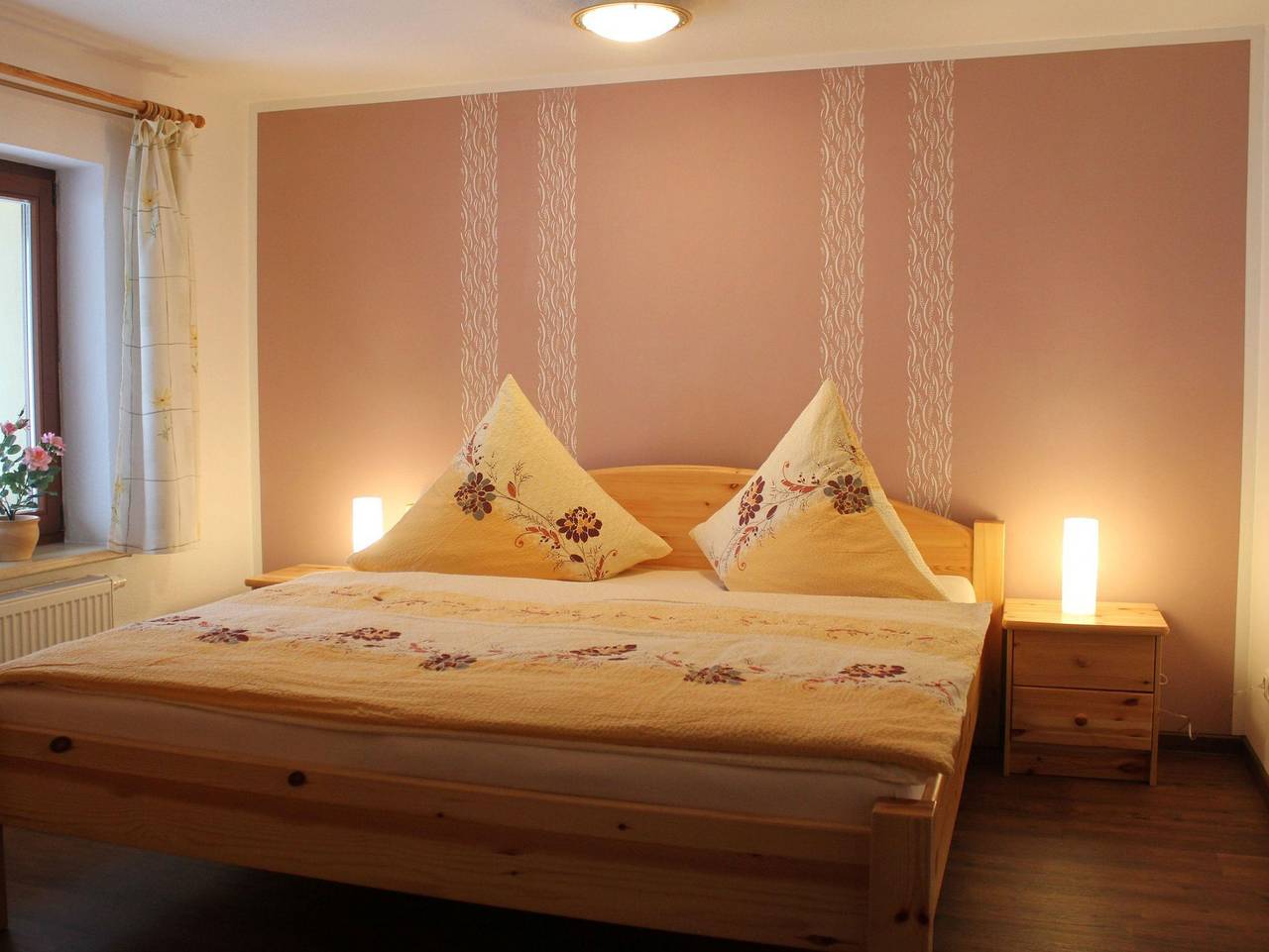 Ganze Ferienwohnung, Ferienhof Leuner Sandro - Ferienwohnung "Bockstein", 2 Schlafräume in Porschdorf, Bad Schandau