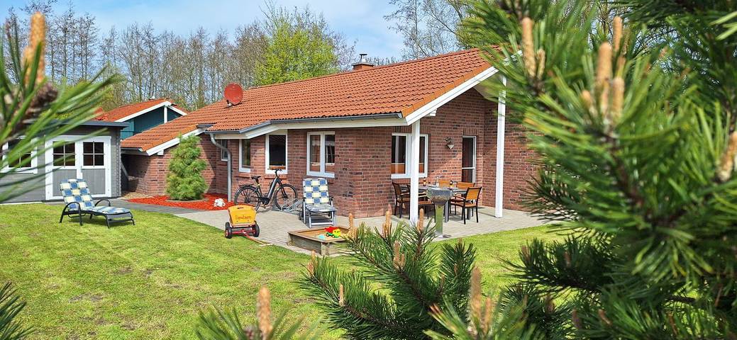 Ferienpark für 5 Personen, mit Whirlpool und Terrasse sowie Garten und Sauna in Otterndorf