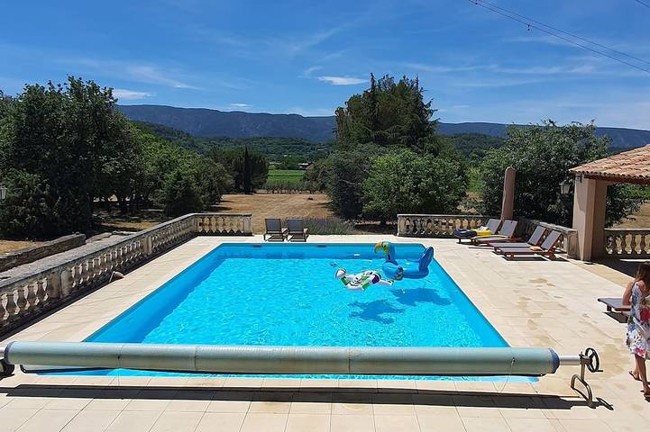 Splendid Provencal property with breathtaking views in Ménerbes, Regionaler Naturpark Luberon